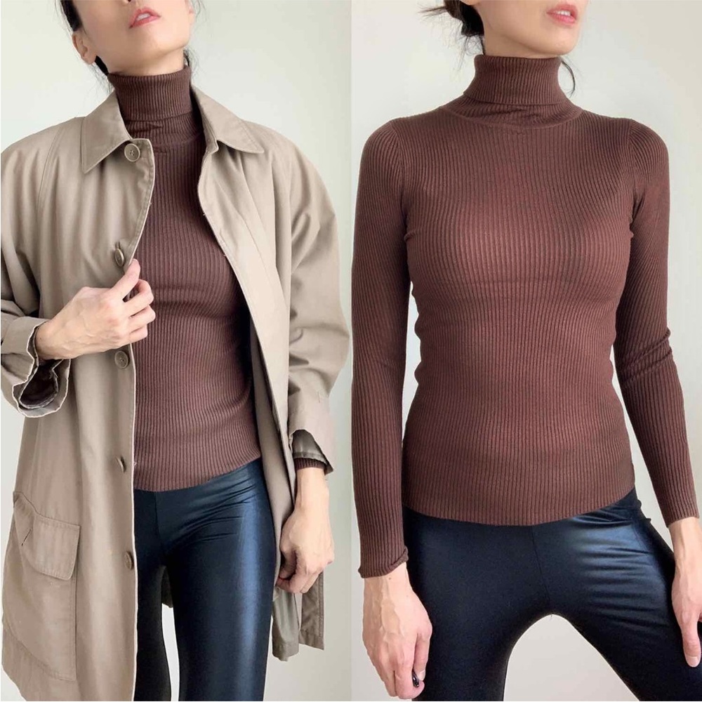 SOFT SLIM FIT TURTLENECK TOP - BROWN